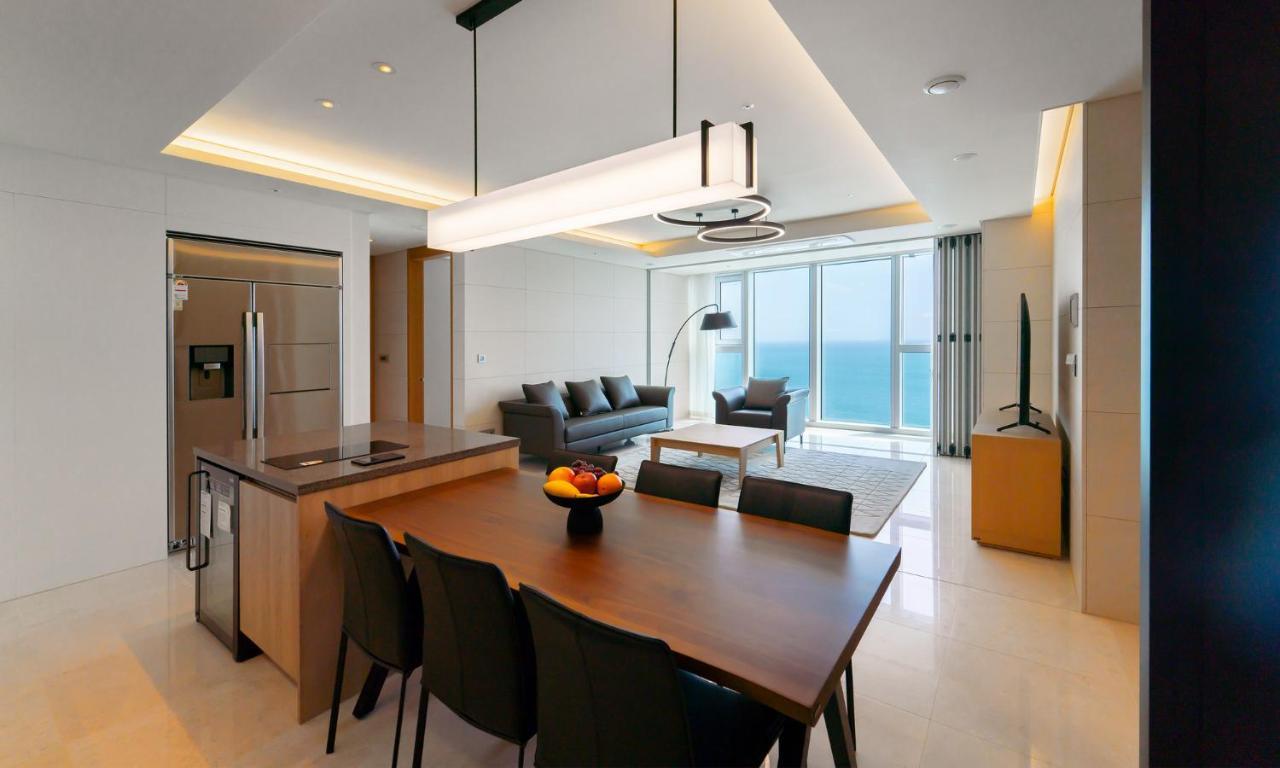 Grand Lct Residence Пусан Экстерьер фото