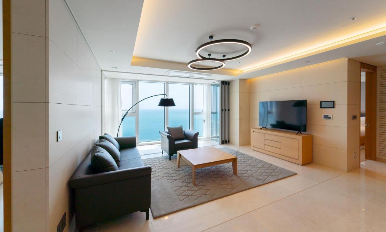 Grand Lct Residence Пусан Экстерьер фото